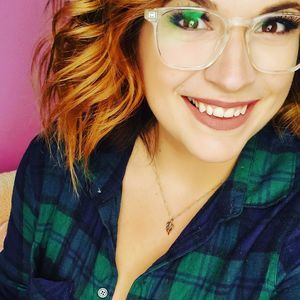 Meet your Posher, Caroline